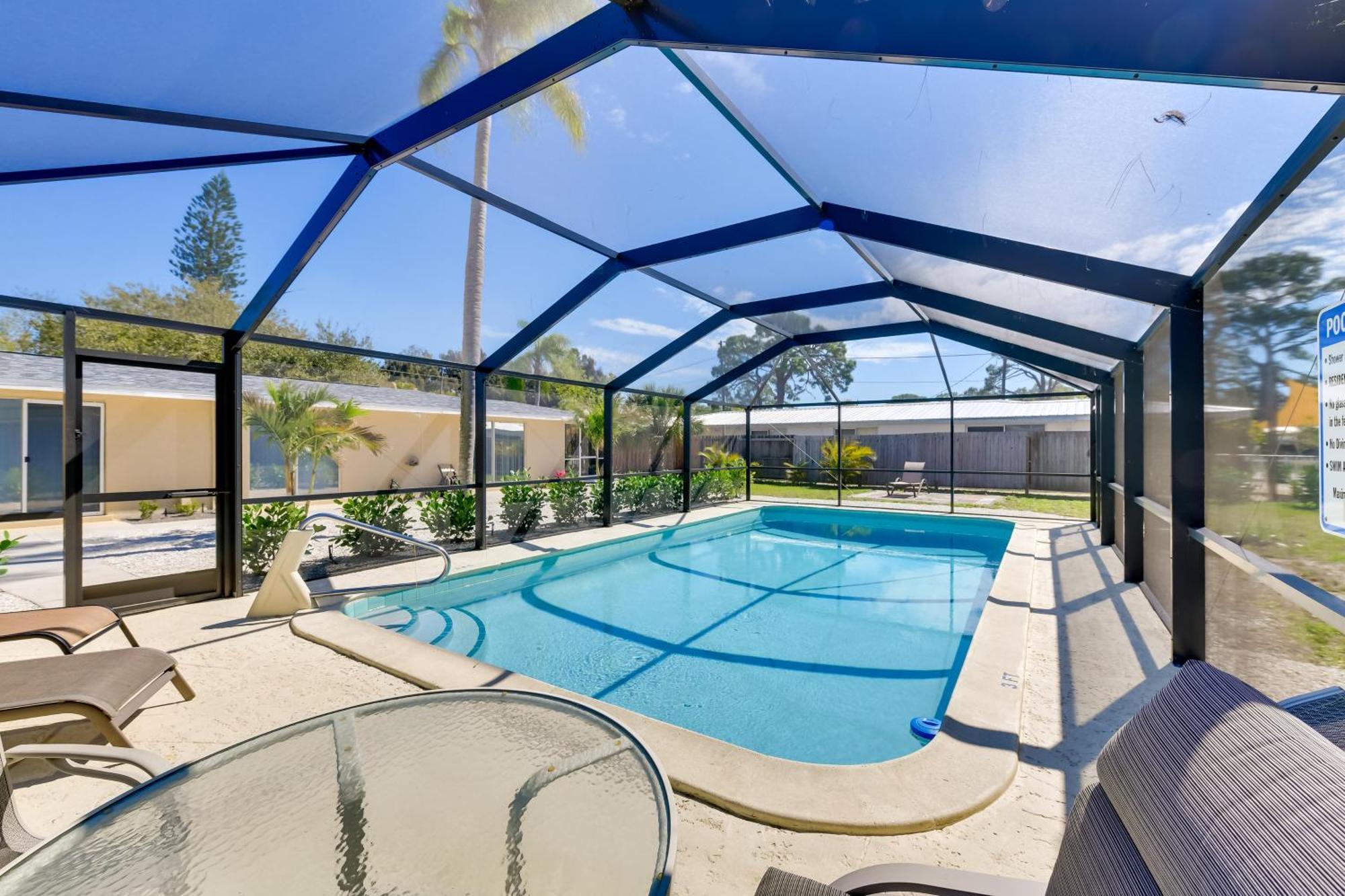 Coastal Oasis With Shared Pool, 2 Mi To Beach! Englewood Luaran gambar
